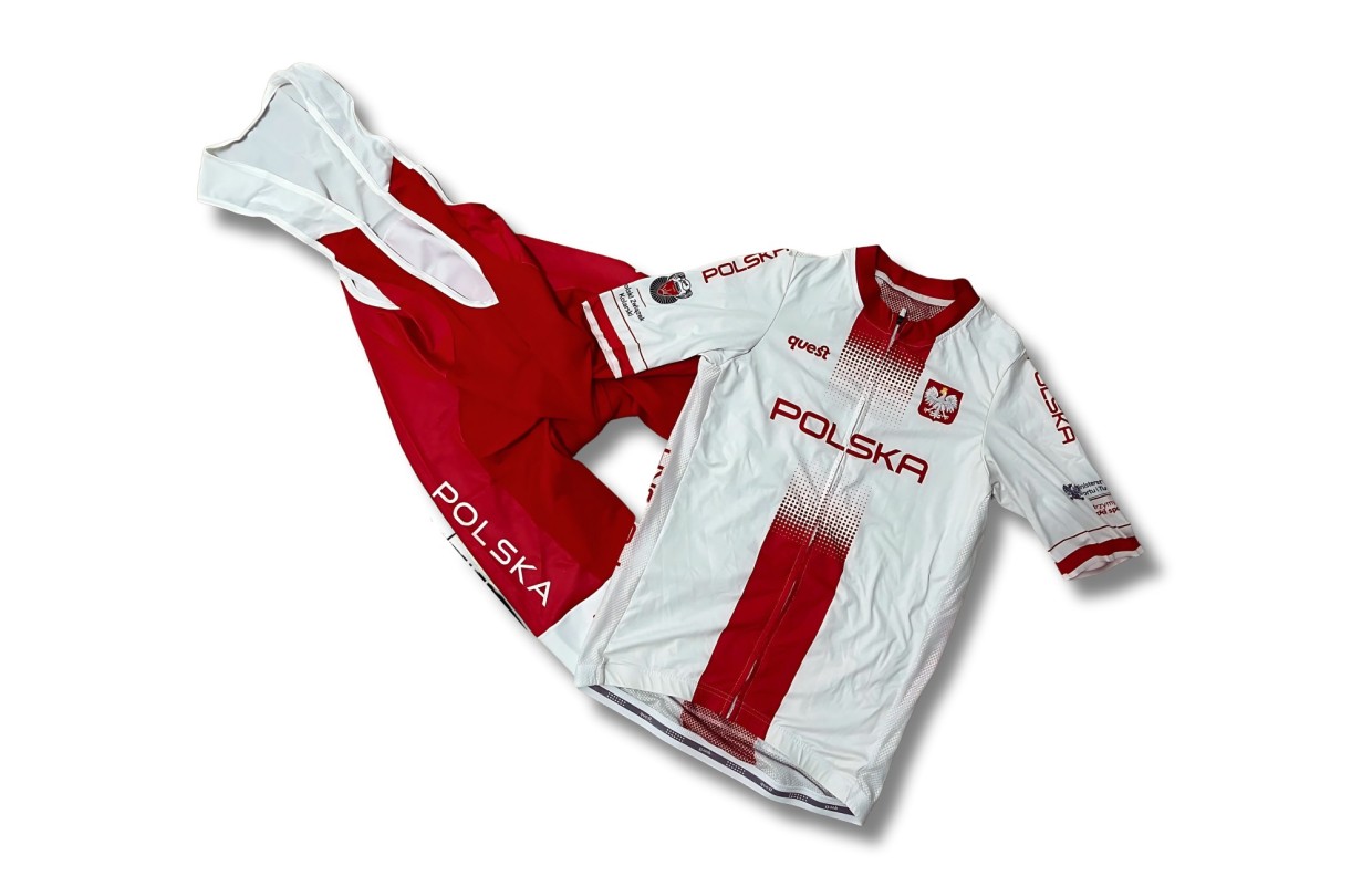 European Champion track cycling kit of Wojciech Pszczolarski up for auction at the Great Orchestra of Christmas Charity. preview article image